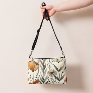 Wildflower Crossbody Bag Botanical Design Handbag Vintage Wildflowers Shoulder Bag Floral Pattern Purse