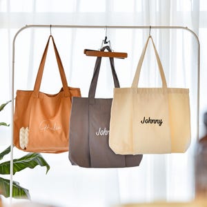 Custom personalized yoga bags, custom embroidered tote bags with monograms, Pilates bags with organic cotton, yoga gear bags
