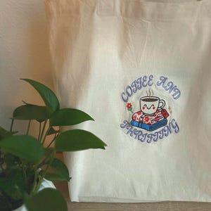 Coffee and Thrifting Tote Bag – Cute Embroidered Organic Cotton Shopper – Eco-Friendly Vintage Lover Gift – Thrift Aesthetic Bag